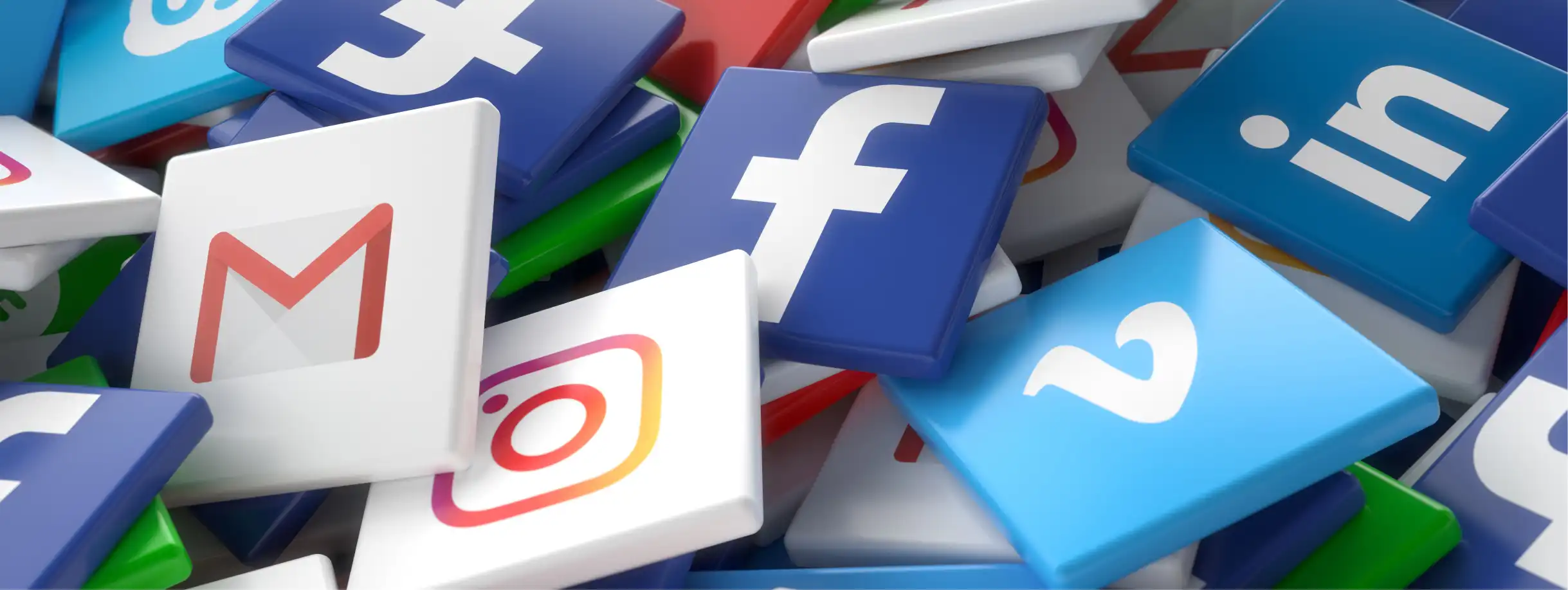 image of different social media networks which leverages influencer marketing