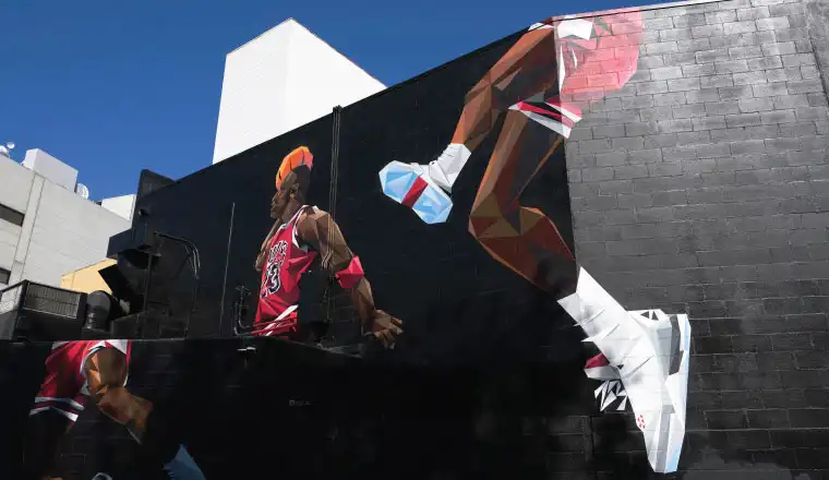 michael jordan sporting air jordan
